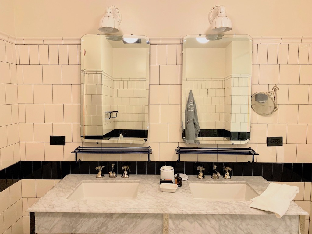 Bathroom double vanity